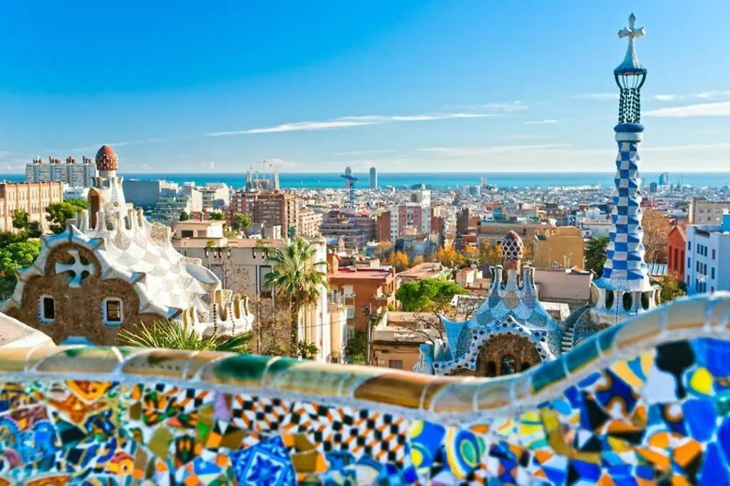 7 Pax Montserrat Ramblas Barcelona Apartman